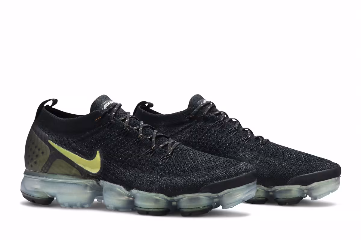 Nike Air VaporMax Flyknit 2 Black Gold, view 9