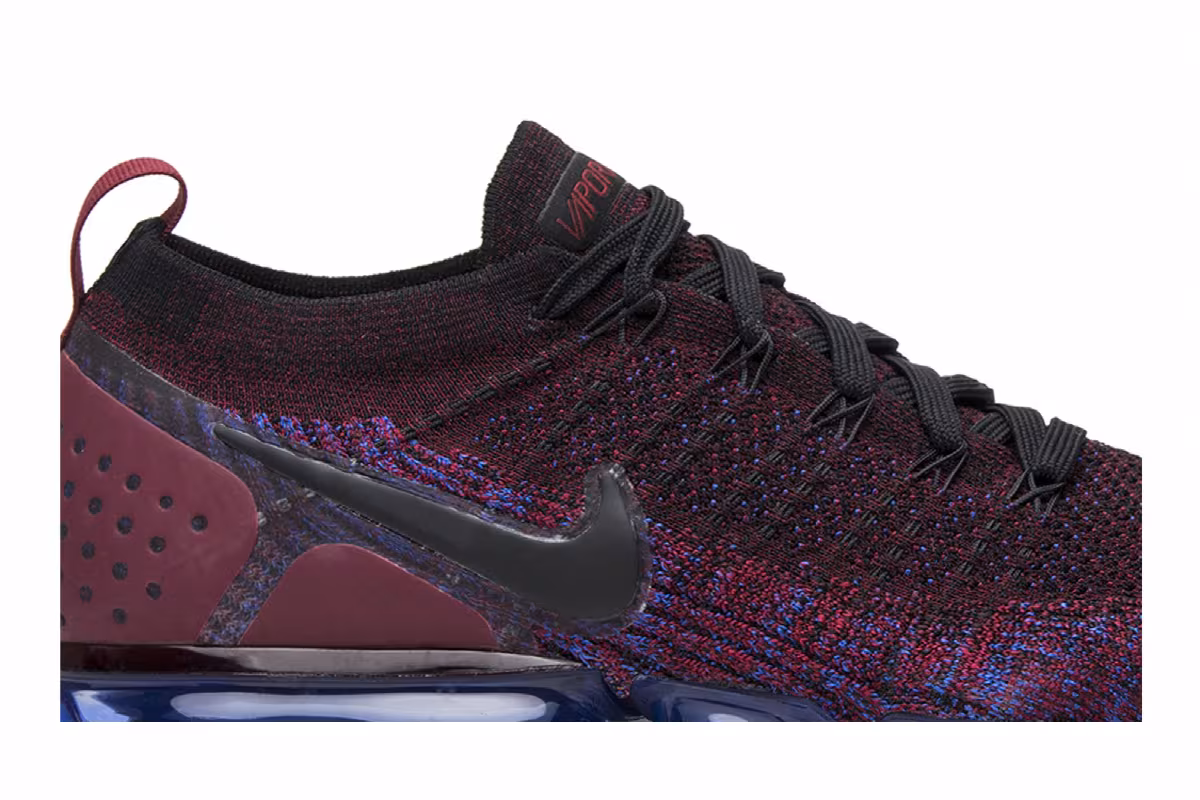 Nike Air VaporMax Flyknit 2 Team Red, view 3