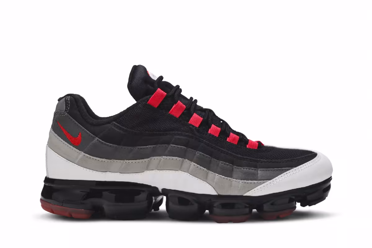 Nike Air VaporMax 95 Hot Red, view 2