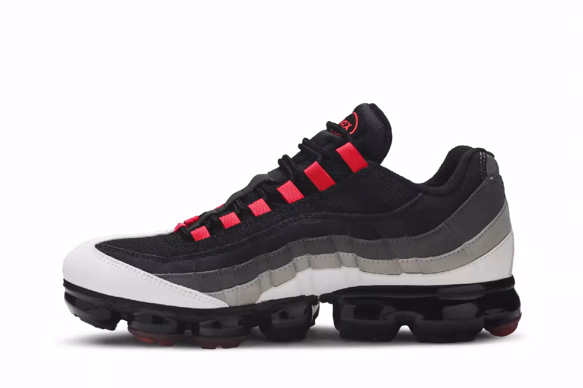 Nike Air VaporMax 95 Hot Red, view 4
