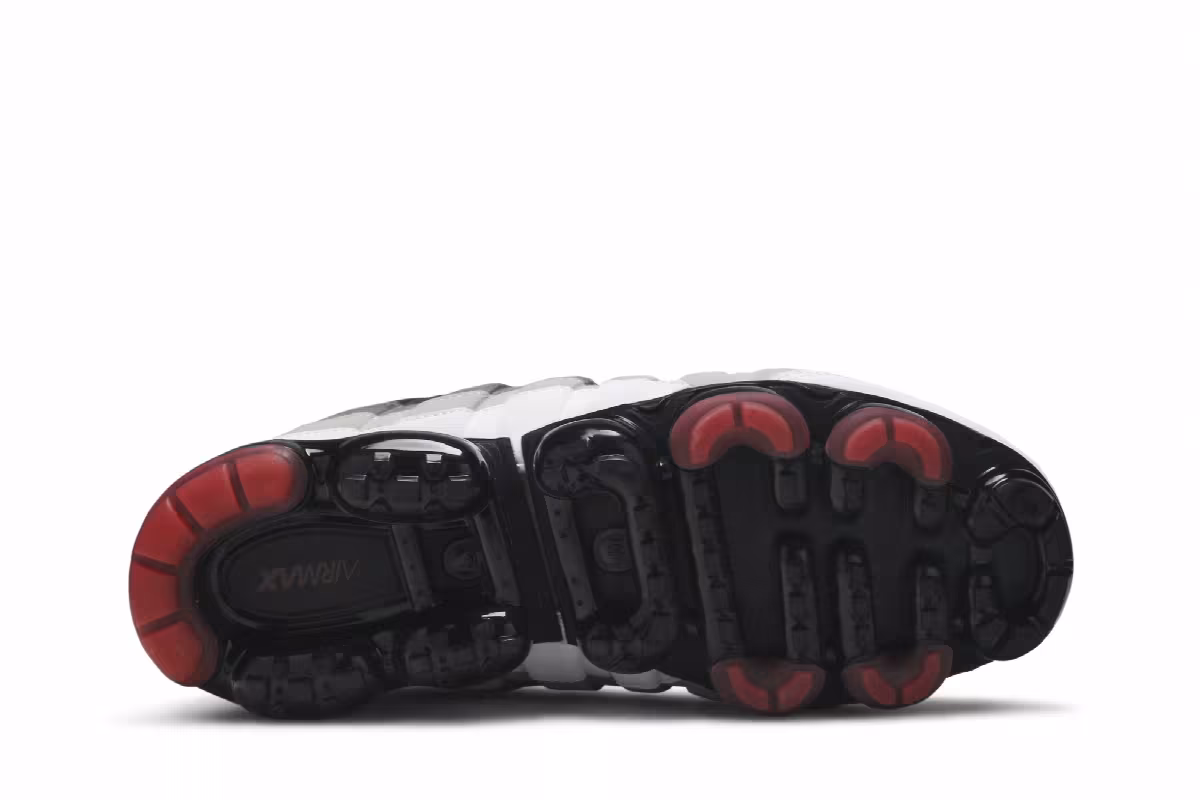 Nike Air VaporMax 95 Hot Red, view 5