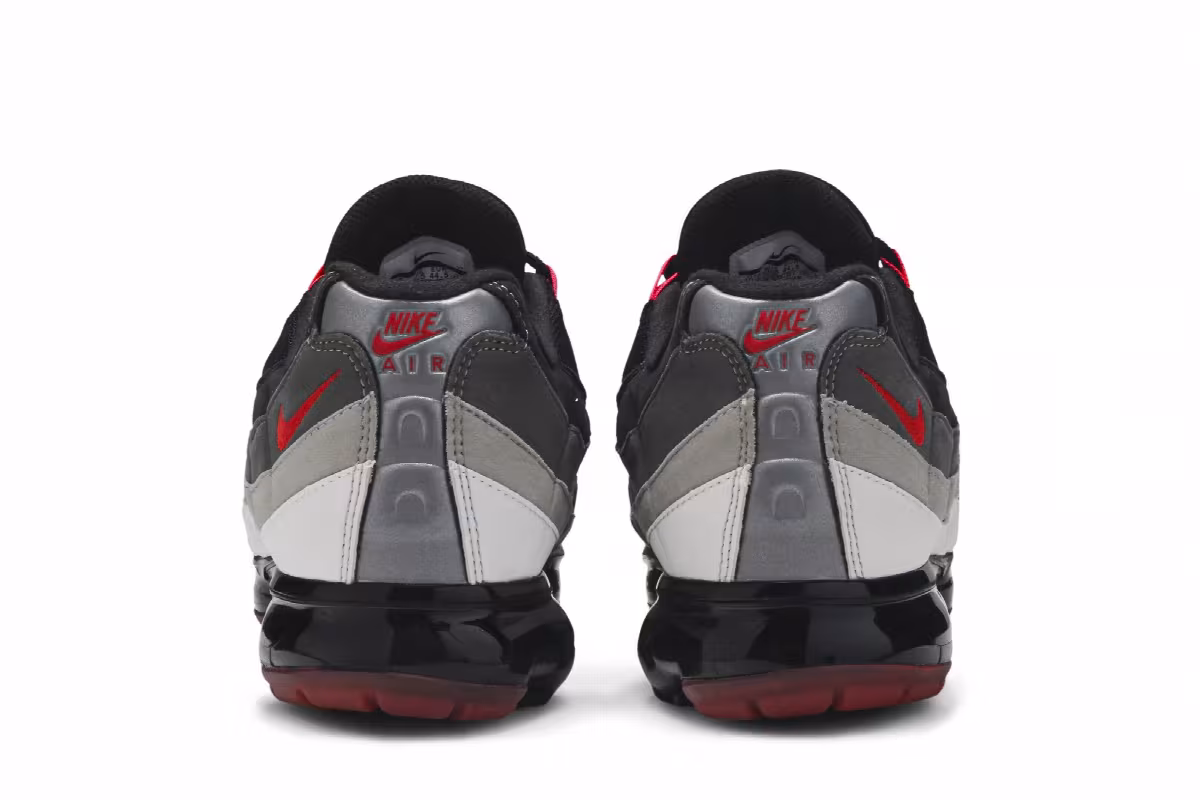 Nike Air VaporMax 95 Hot Red, view 7