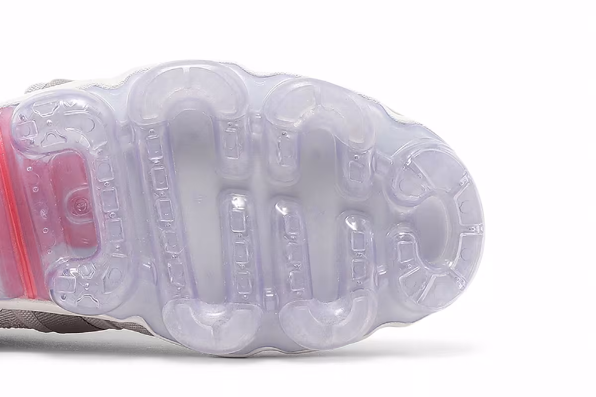 Nike Air VaporMax Utility Moon Particle, view 6