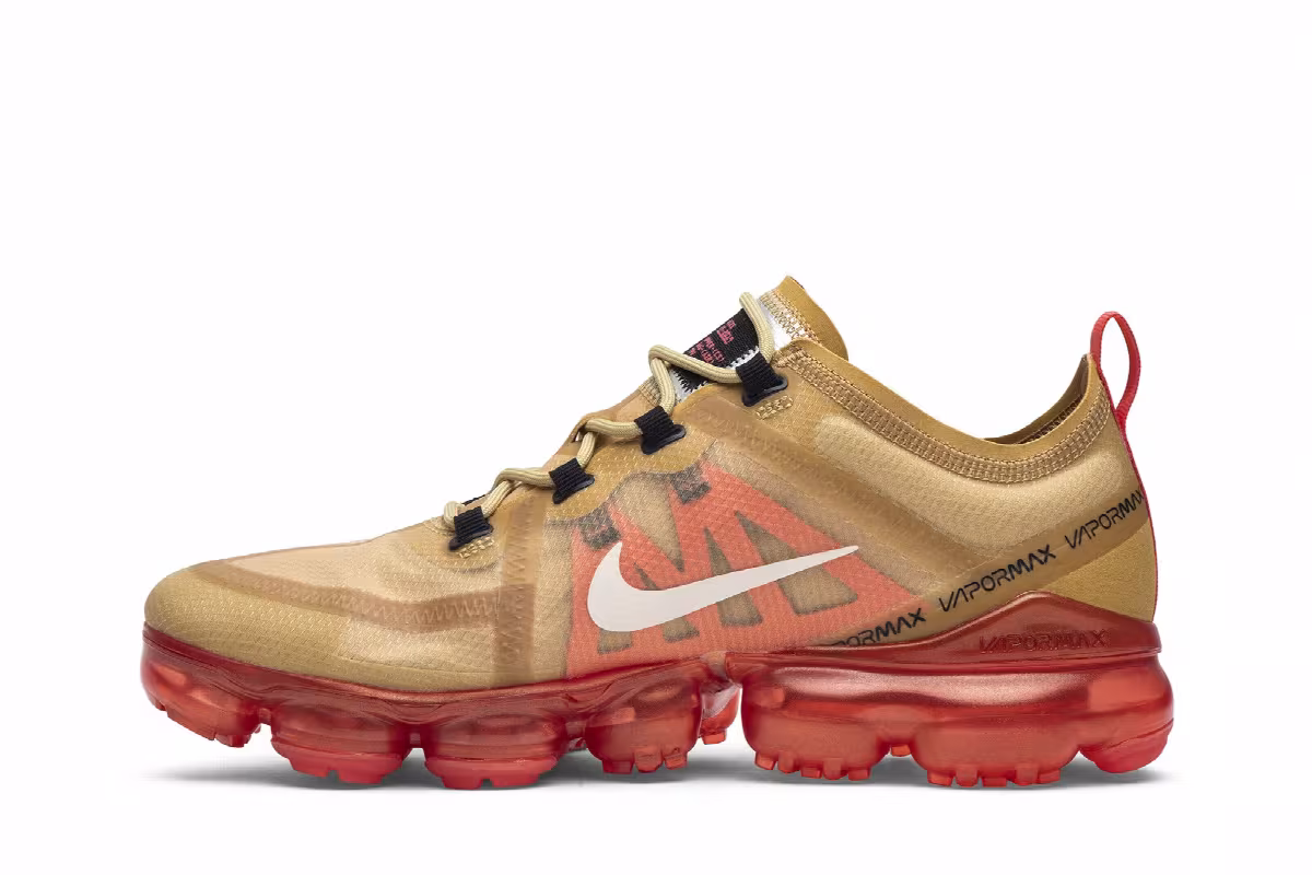 Nike Air VaporMax 2019 Crimson Gold, view 4