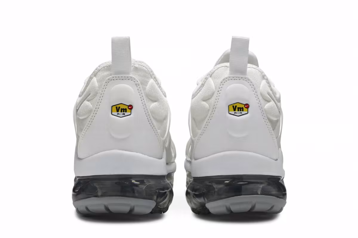 Nike Air VaporMax Plus Wolf Grey, view 7