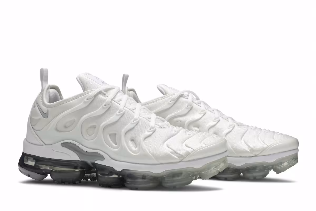 Nike Air VaporMax Plus Wolf Grey, view 9