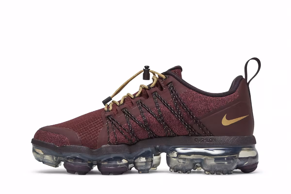 Nike Women's Air VaporMax Run Utility Burgundy Crush, view 4