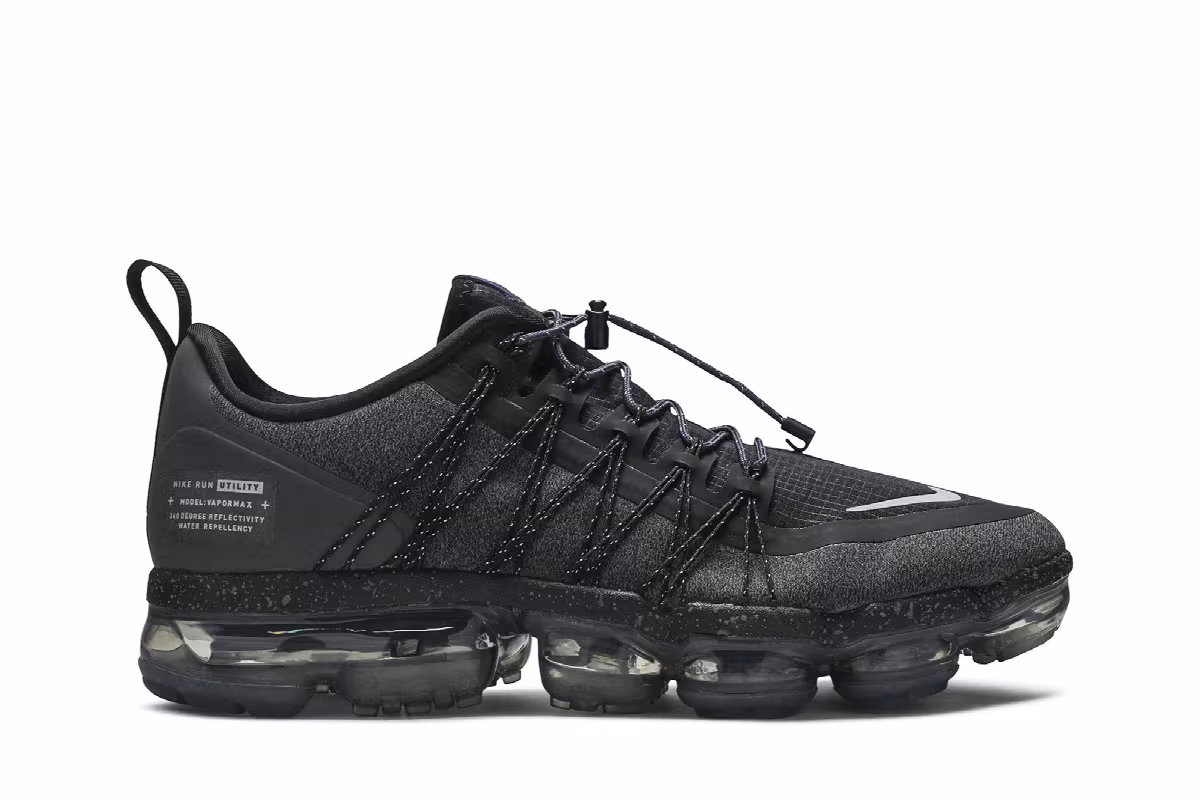 Nike Women's Air VaporMax Run Utility Black, view 2