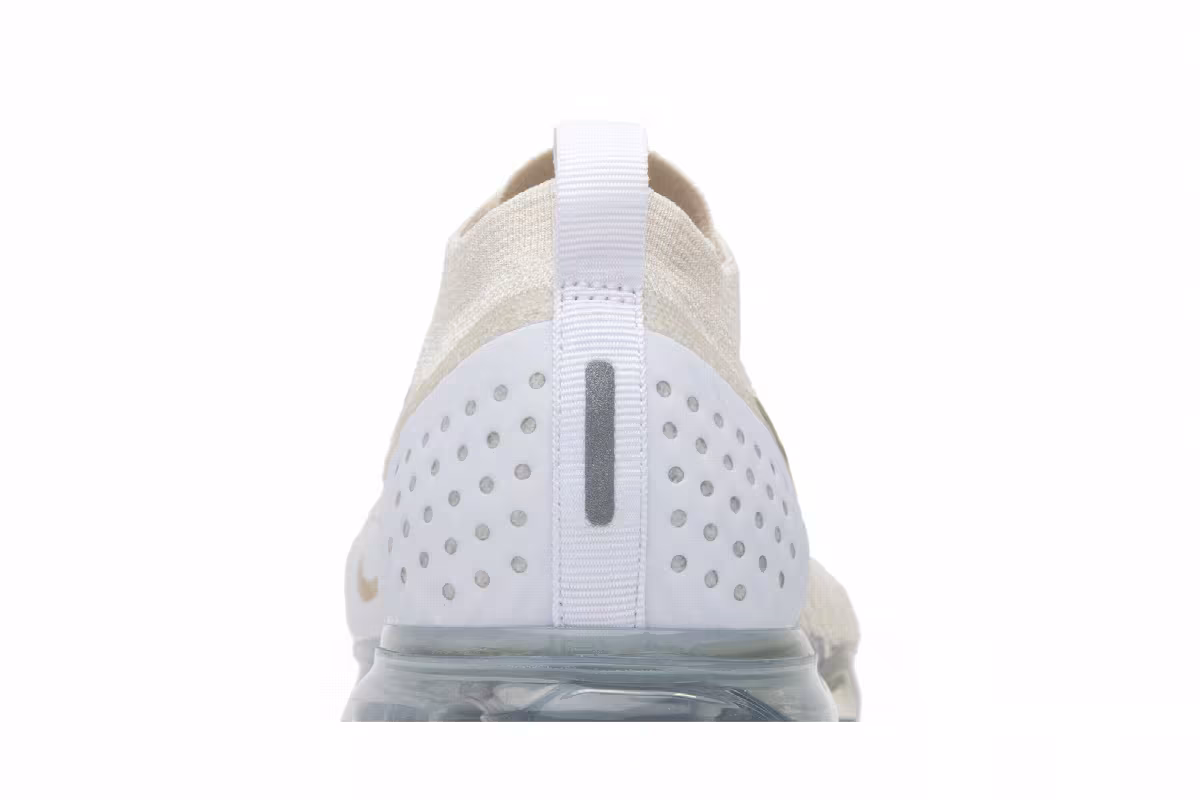Nike Women's Air VaporMax Flyknit 2 Light Cream, view 8
