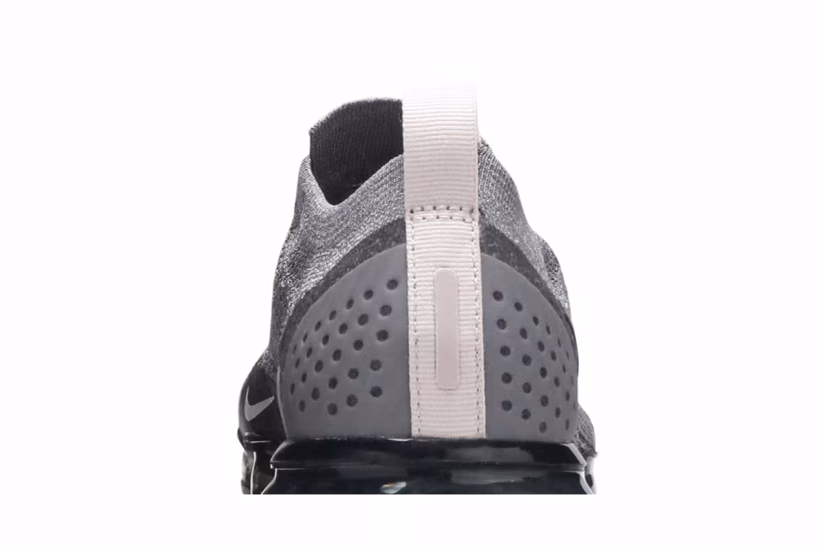 Nike Women's VaporMax Moc 2 Gunsmoke, view 8