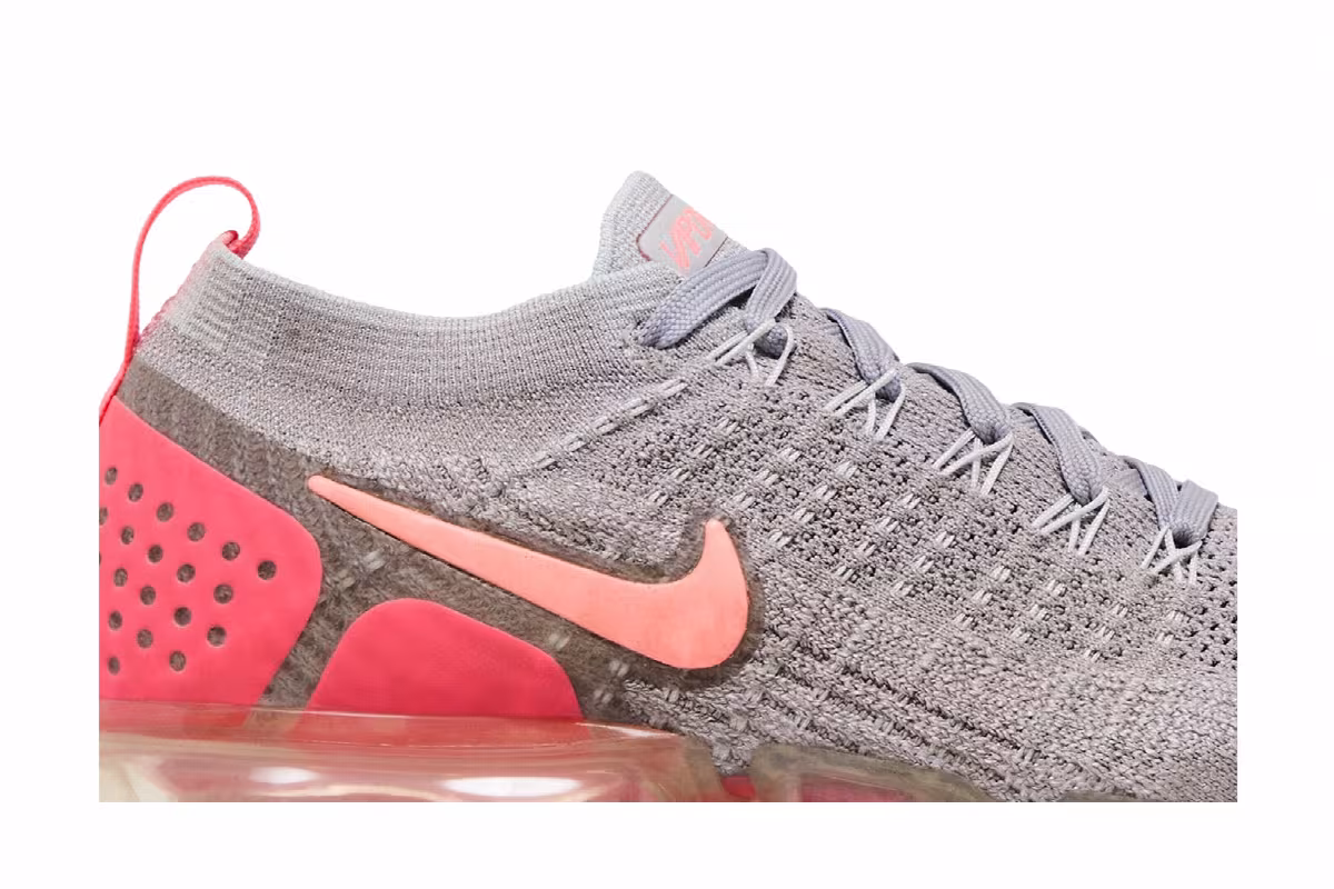 Nike Women's Air VaporMax Flyknit 2 Grey Crimson, view 3