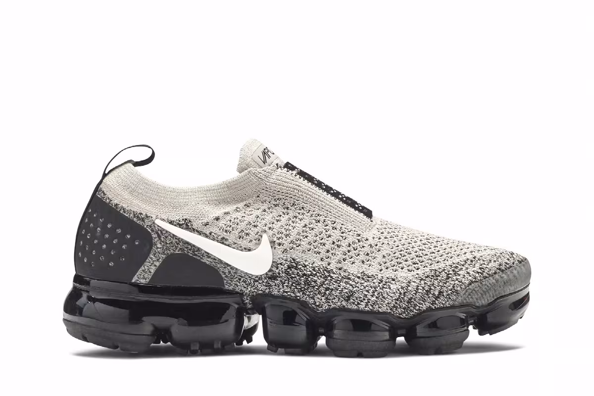 Nike Women's VaporMax Moc 2 Moon Particle, view 2