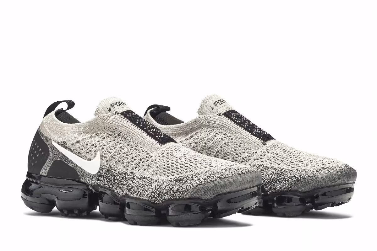Nike Women's VaporMax Moc 2 Moon Particle, view 9