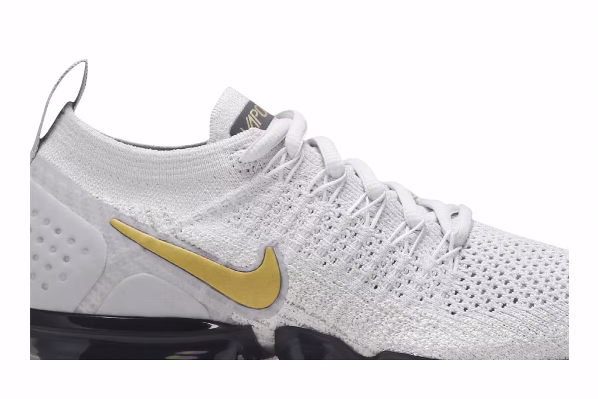 Nike Women's Air VaporMax 2 Metallic Gold, view 3