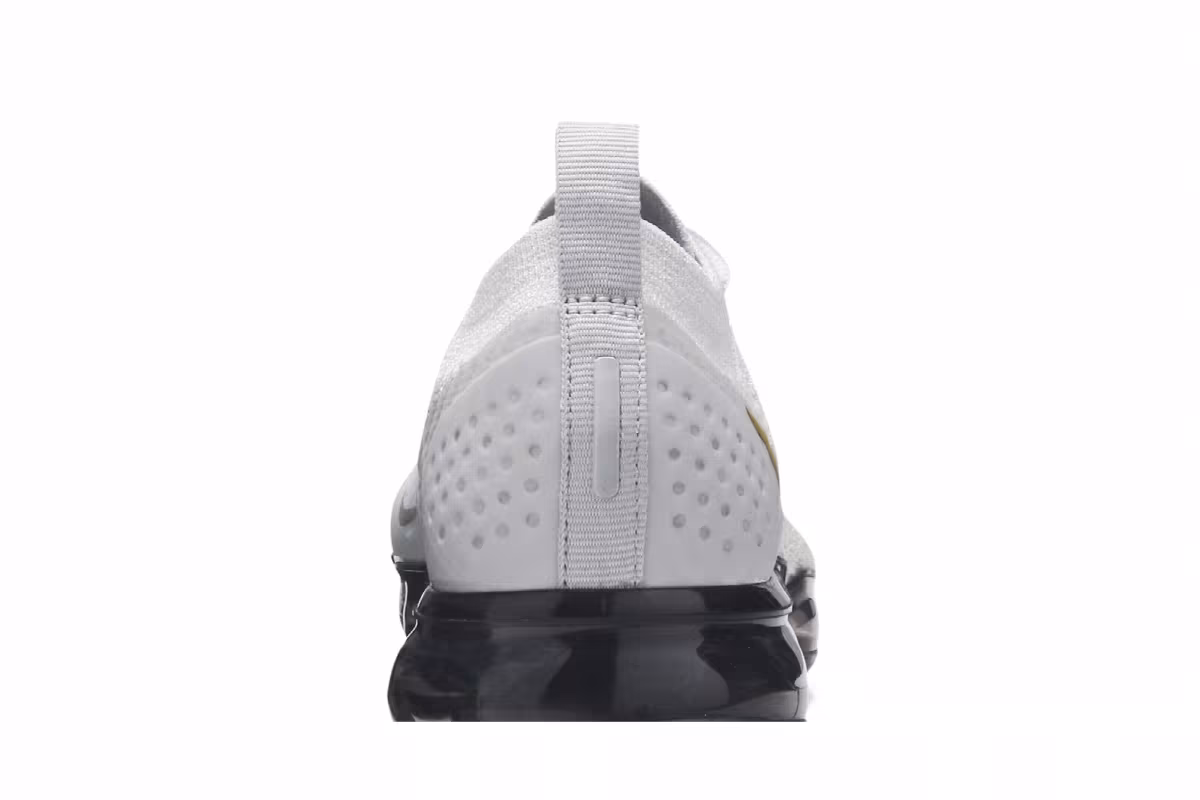 Nike Women's Air VaporMax 2 Metallic Gold, view 8