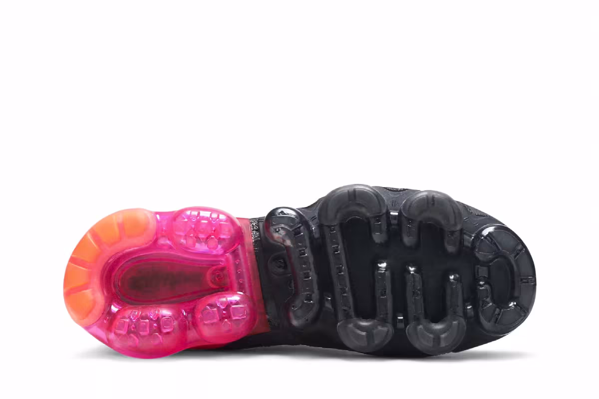 Nike Women's Air VaporMax Moc 2 Pink Blast, view 5