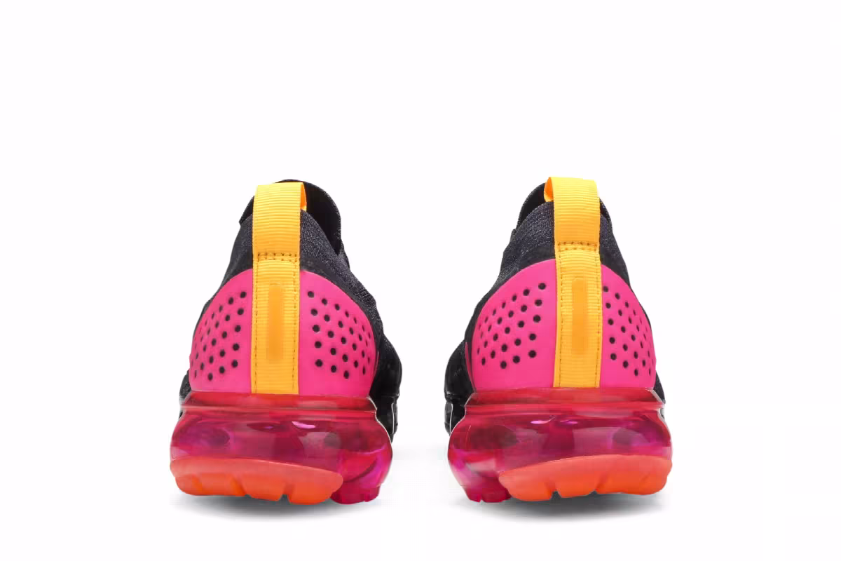 Nike Women's Air VaporMax Moc 2 Pink Blast, view 7