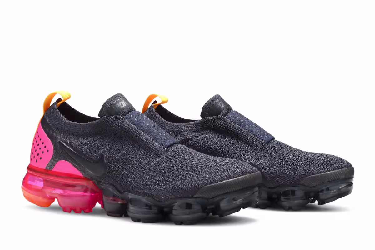Nike Women's Air VaporMax Moc 2 Pink Blast, view 9