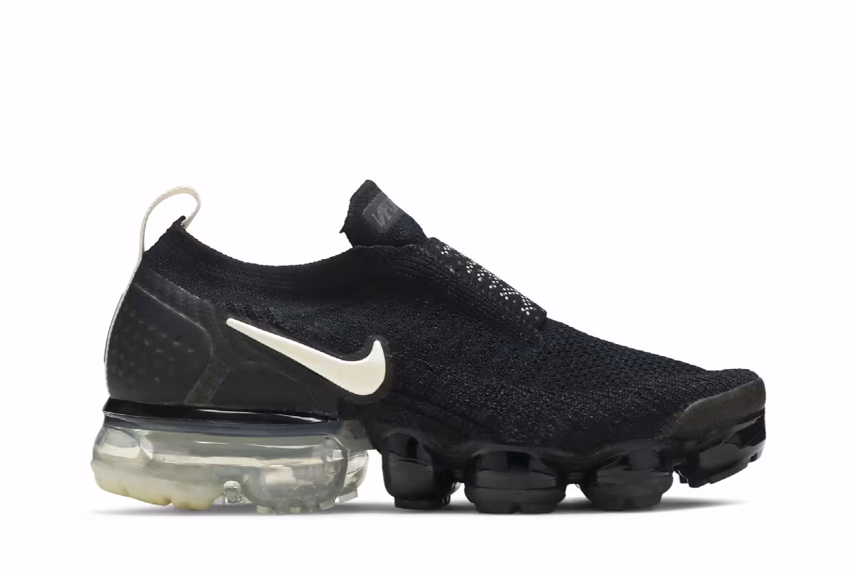 Nike Women's VaporMax Moc 2 Light Cream, view 2