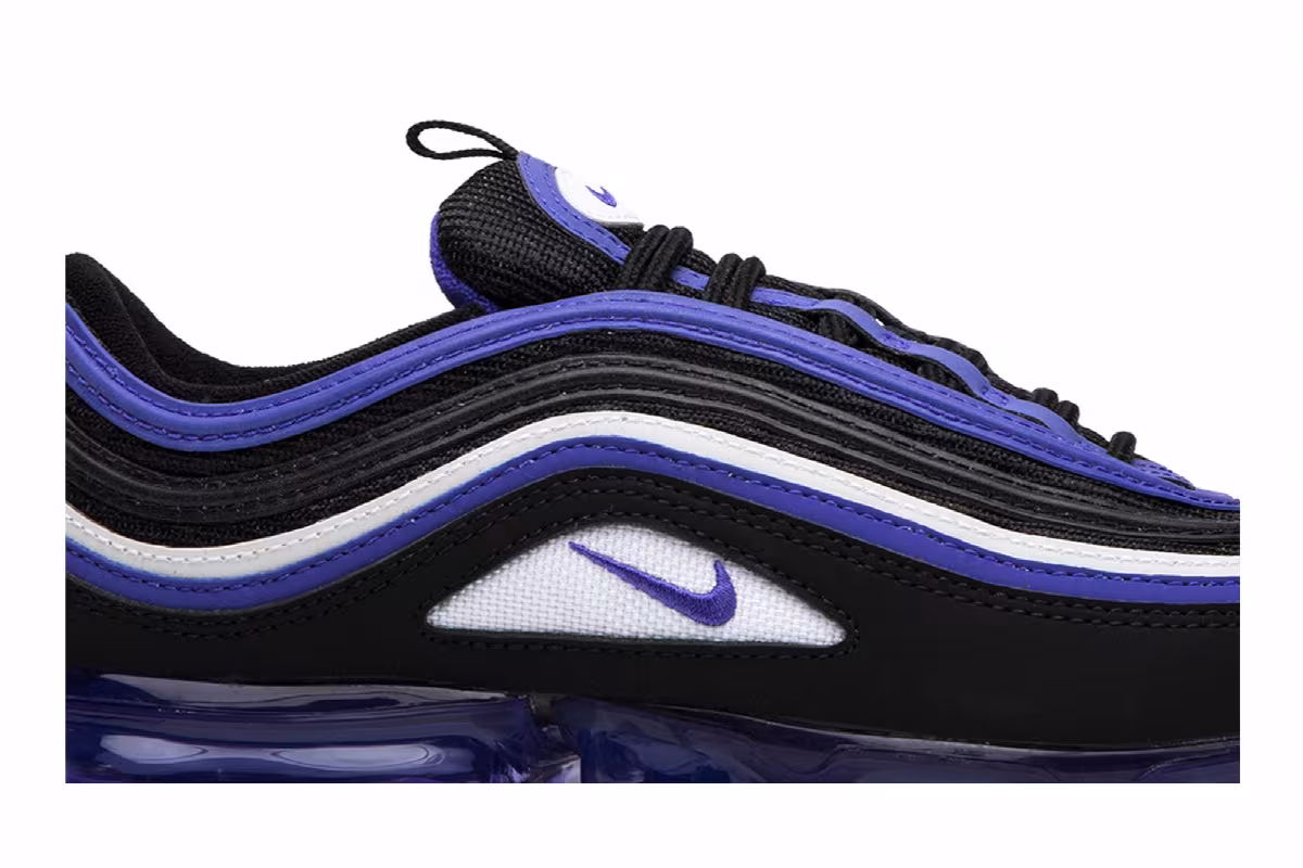Nike Air VaporMax 97 GS Persian Violet, view 3