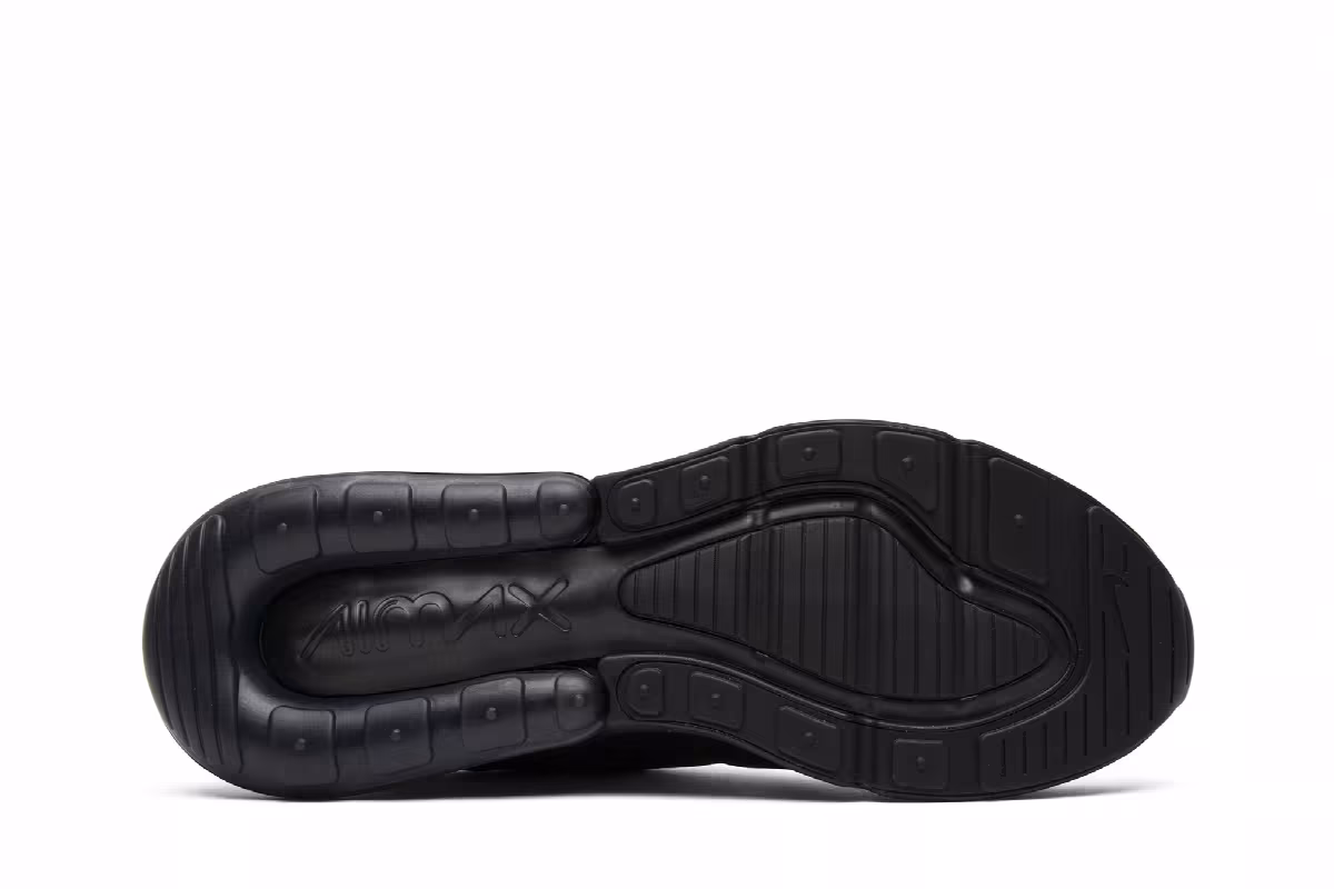 Nike Air Max 270 Triple Black, view 5