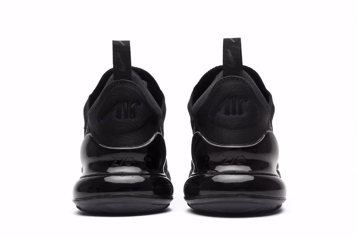 Nike Air Max 270 Triple Black, view 7