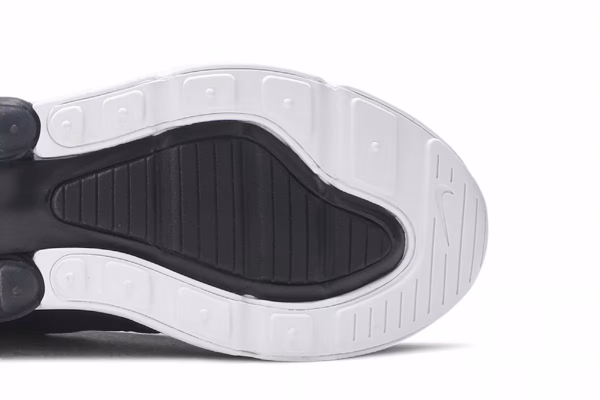 Nike Women's Air Max 270 Black, view 6
