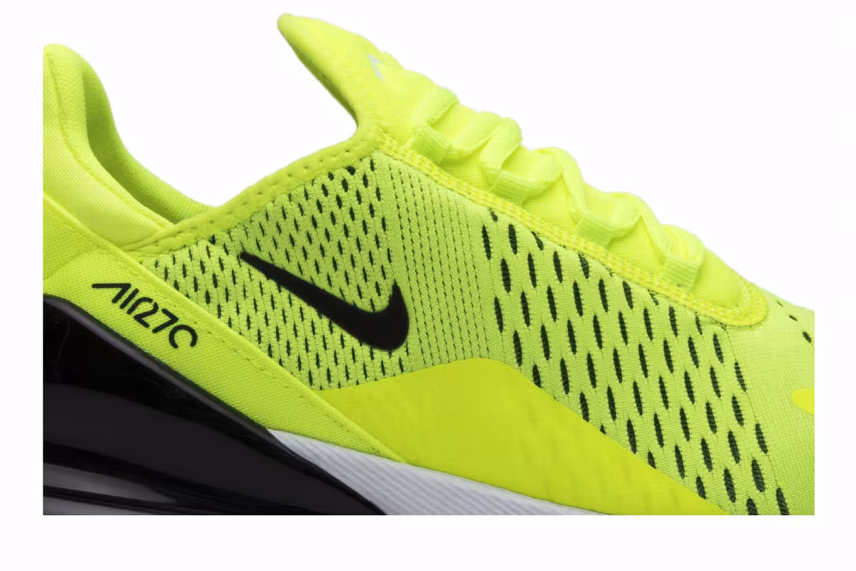 Nike Air Max 270 Volt, view 3