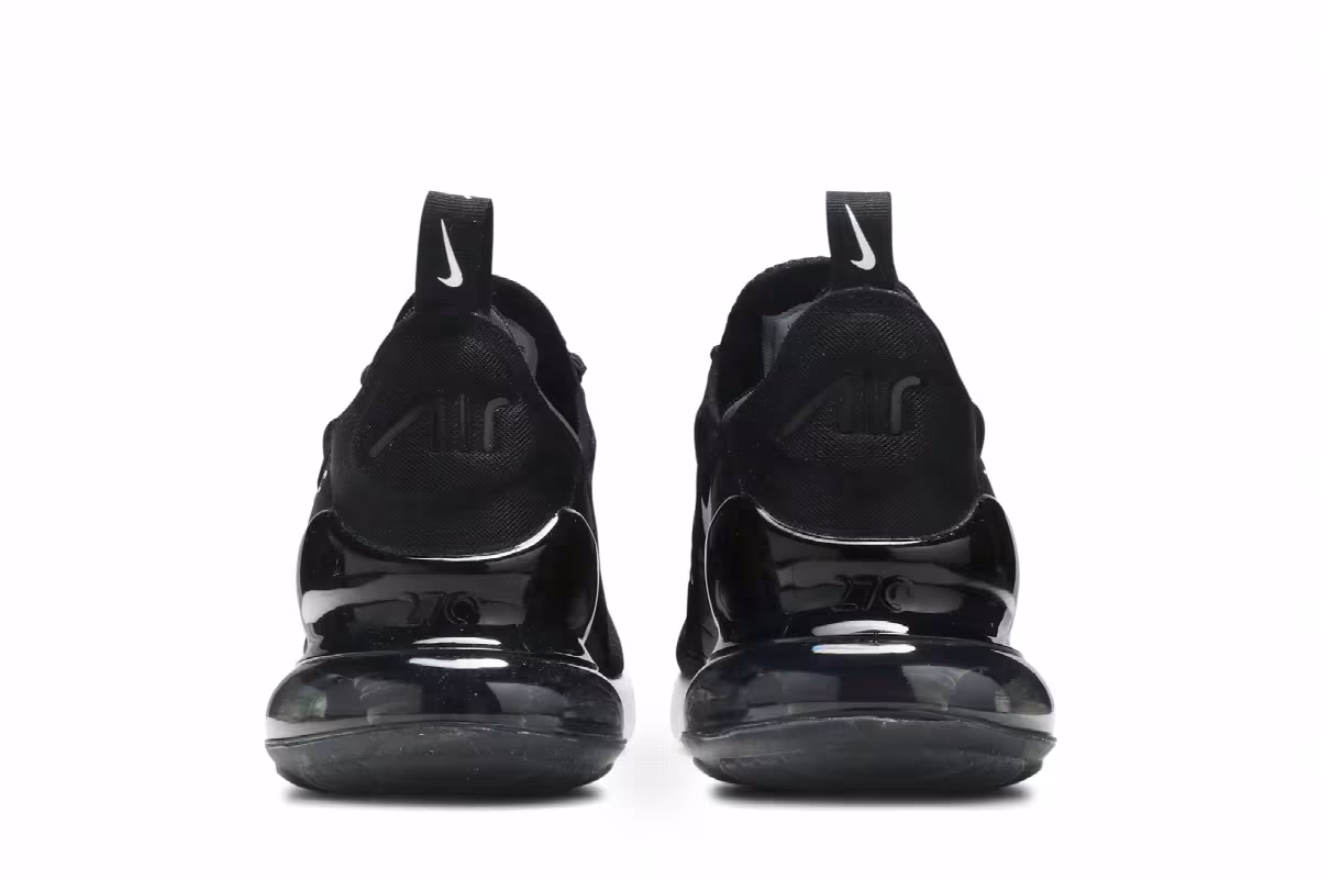 Nike Air Max 270 GS Triple Black, view 7