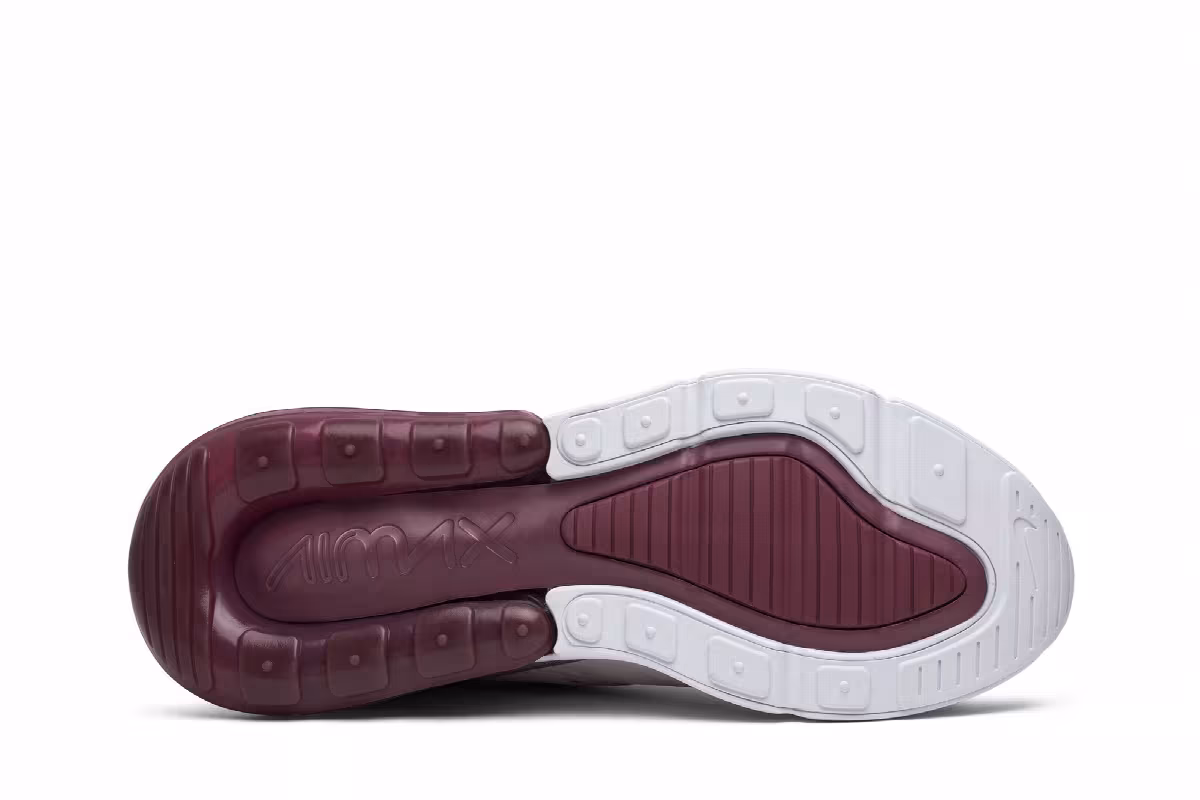 Nike Women's Air Max 270 Barely Rose, view 5
