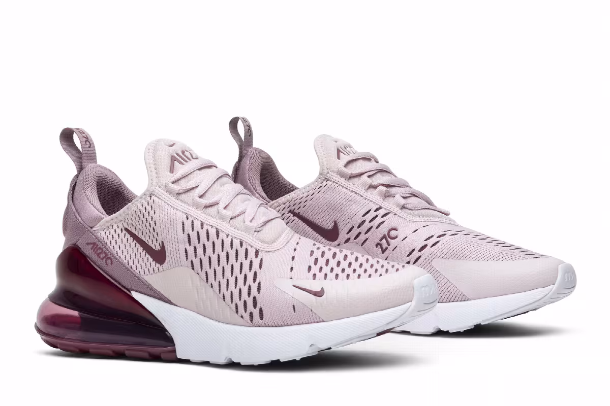 Nike Women's Air Max 270 Barely Rose, view 9