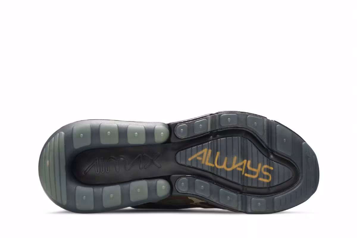 Nike Air Max 270 GS Doernbecher 2018, view 5