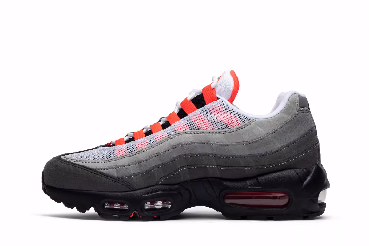 Nike Air Max 95 OG Solar Red, view 4