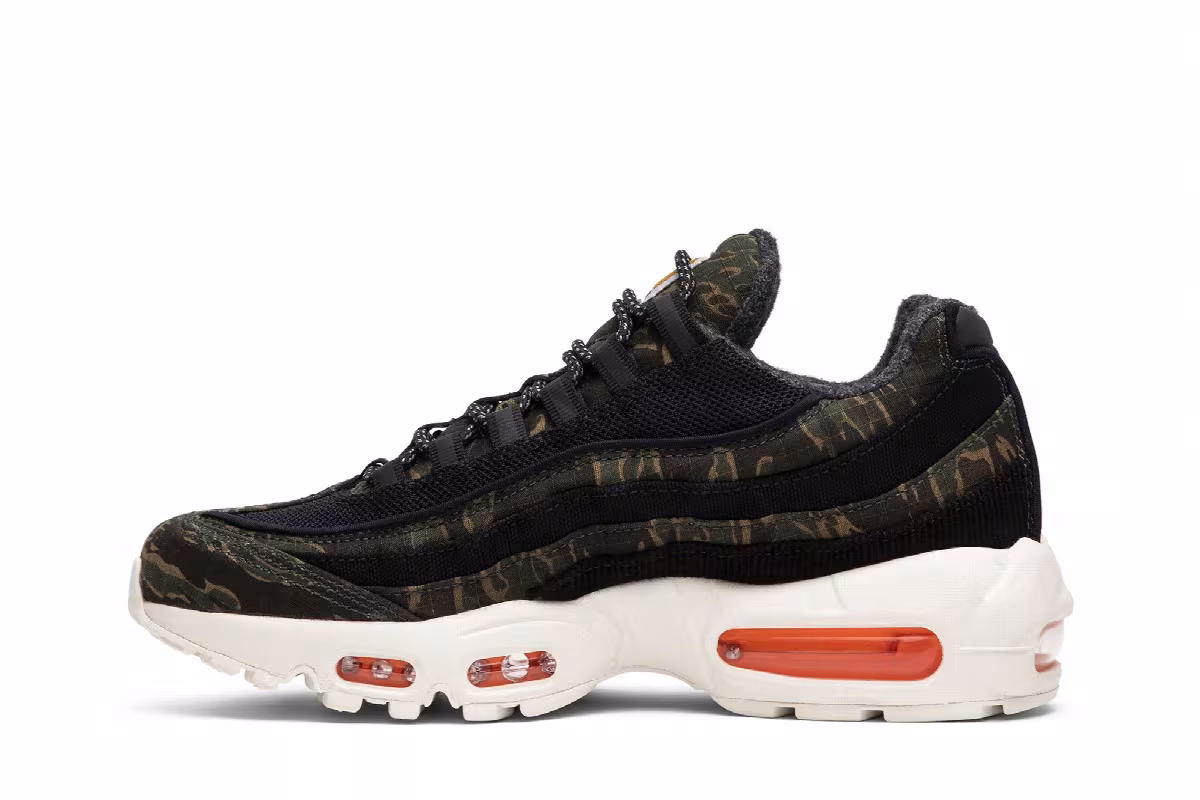 Carhartt WIP x Nike Air Max 95 Camo, view 4