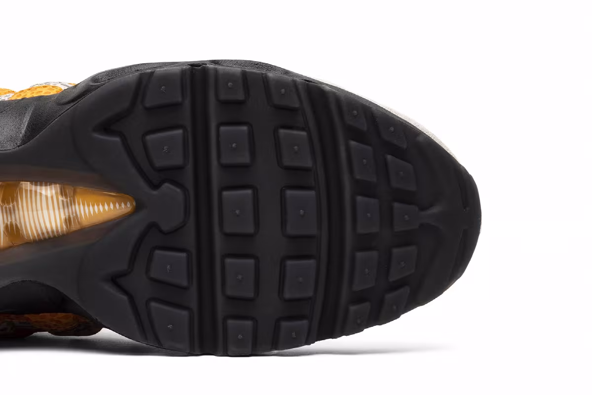 size? x Nike Air Max 95 SE What the Safari, view 6