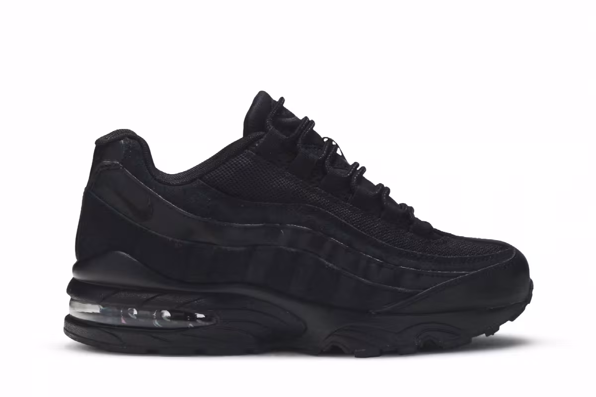 Nike Air Max 95 GS Triple Black, view 2