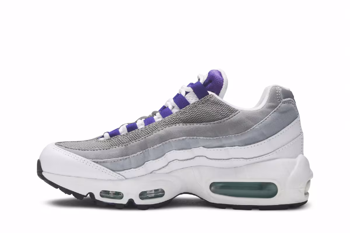 Nike Women's Air Max 95 Grape 2018, view 4