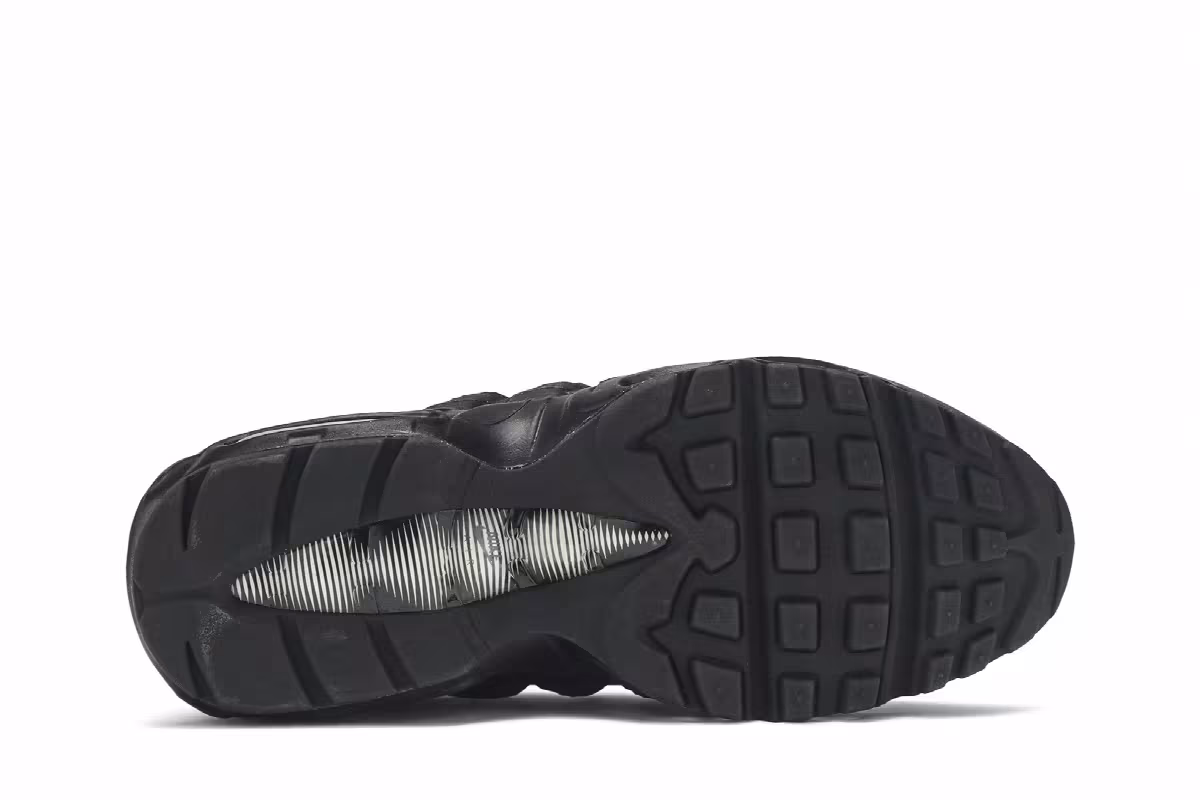 Nike Women's Air Max 95 Premium Black, view 5