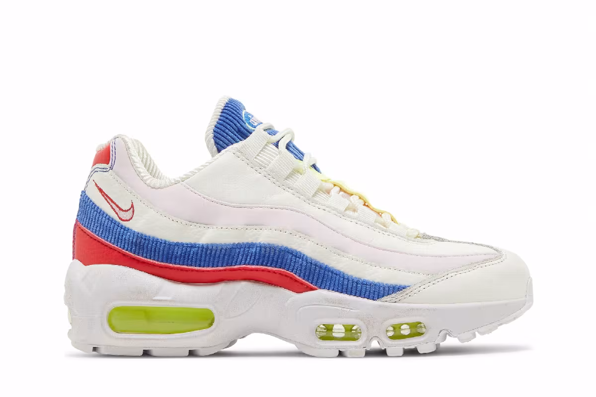 Nike Women's Air Max 95 SE Panache, view 2