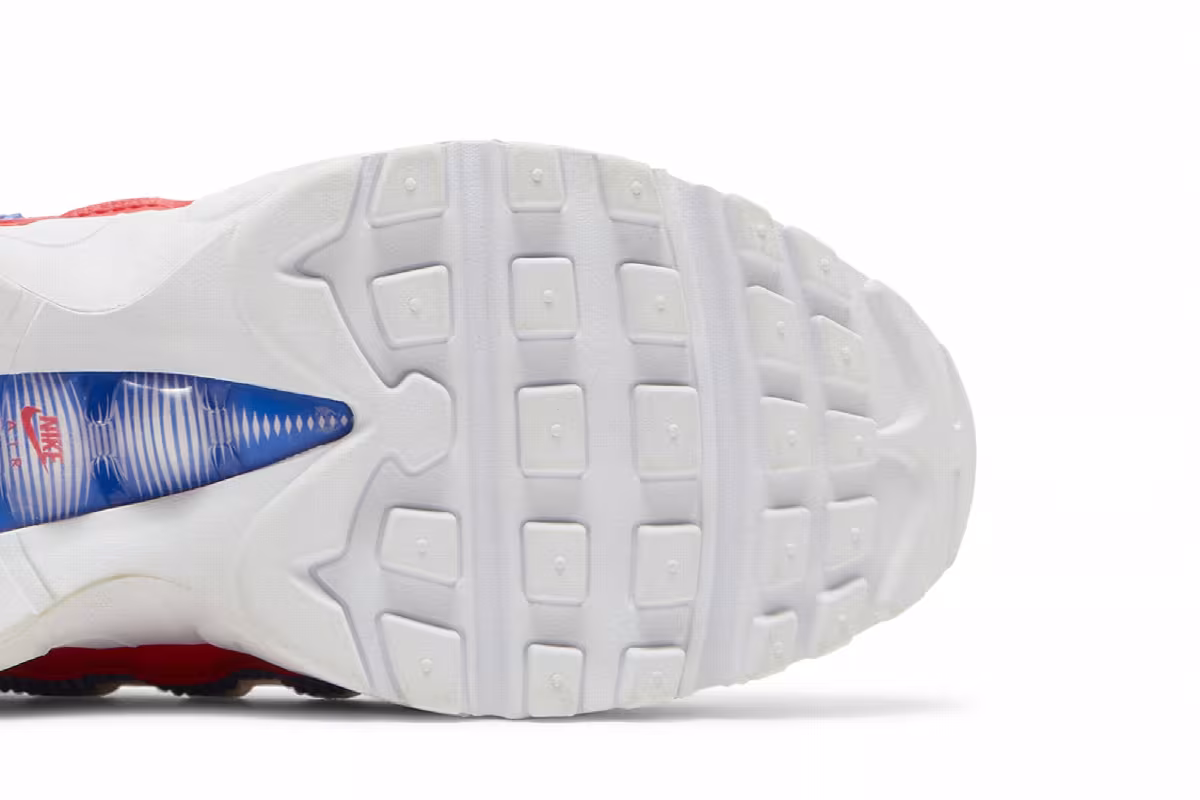 Nike Women's Air Max 95 SE Panache, view 6