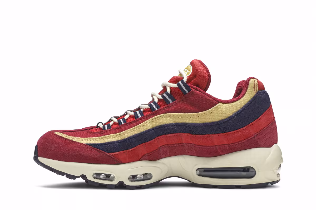 Nike Air Max 95 Premium Red Crush, view 4