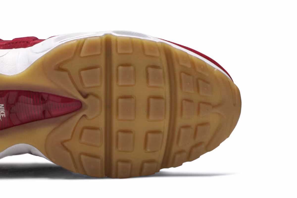 Nike Air Max 95 Premium Gym Red, view 6