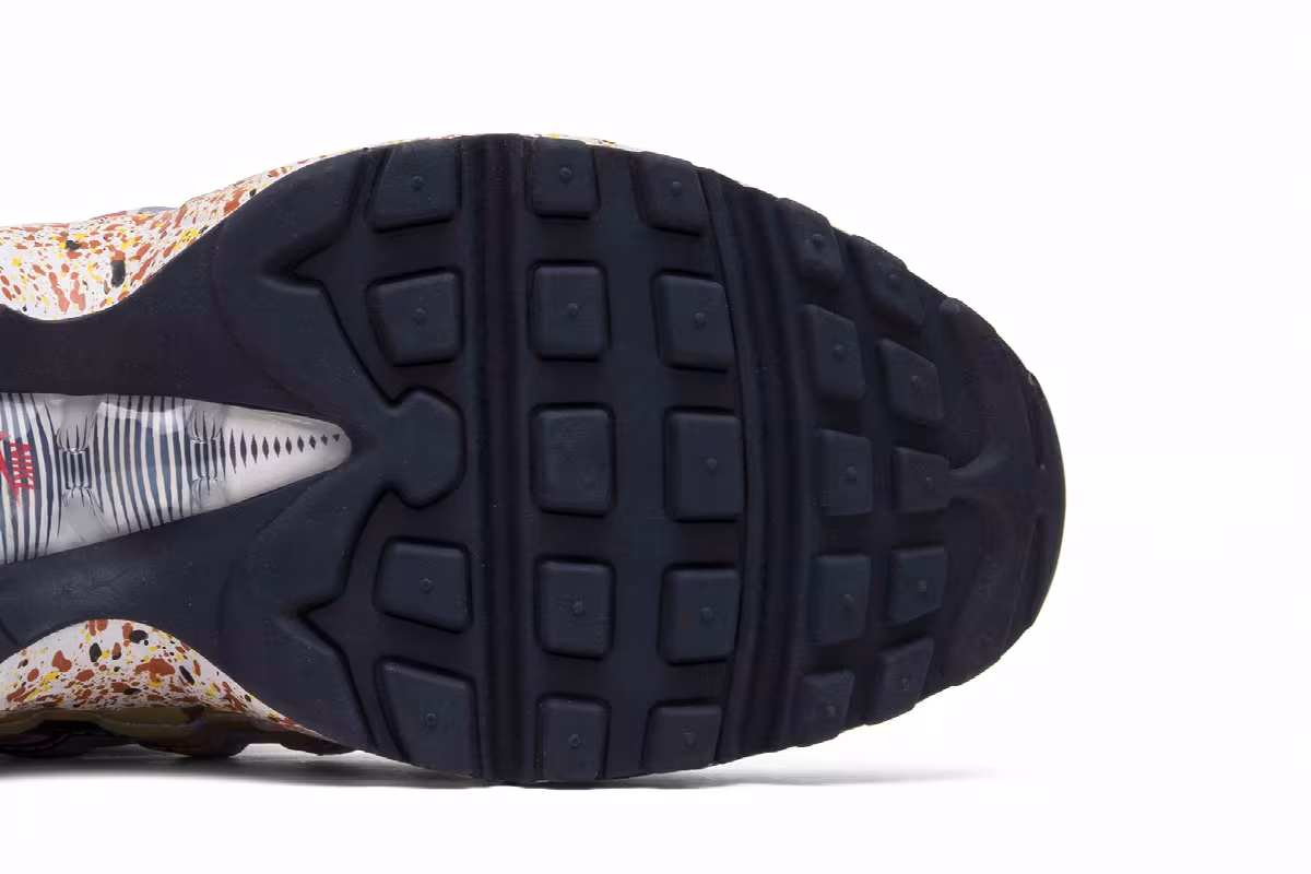 Nike Women's Air Max 95 SE 'Vast Grey', view 6
