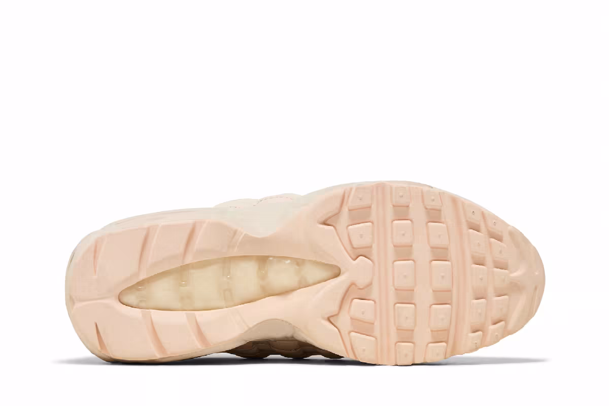 Nike Women's Air Max 95 LX Guava Ice, view 5