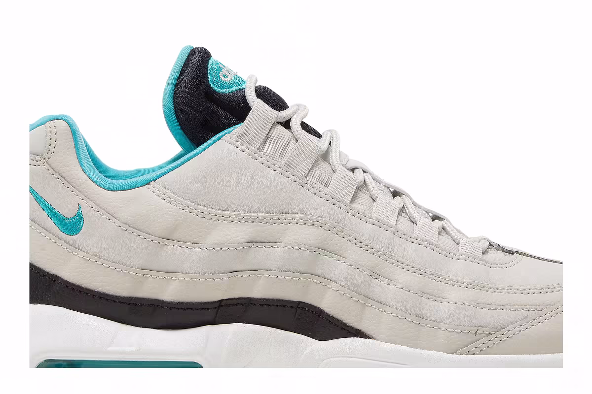 Nike Air Max 95 Essential Light Bone, view 3