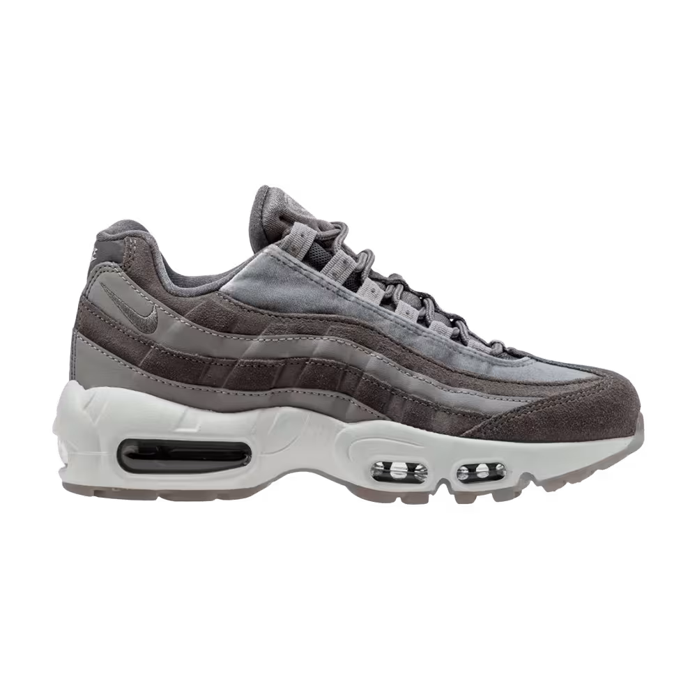 Nike Women's Air Max 95 LX Gunsmoke