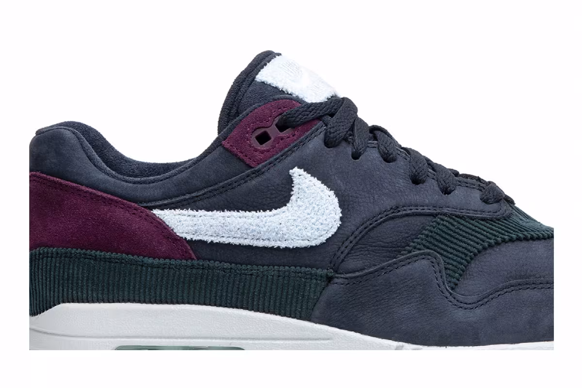 Nike Air Max 1 Premium Dark Obsidian, Crepe Pack, view 3