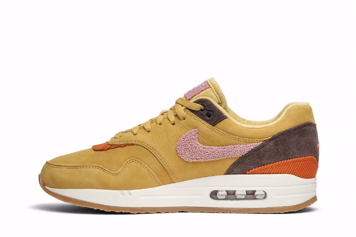 Nike Air Max 1 Premium Wheat Gold, Bacon, Crepe Pack, view 4