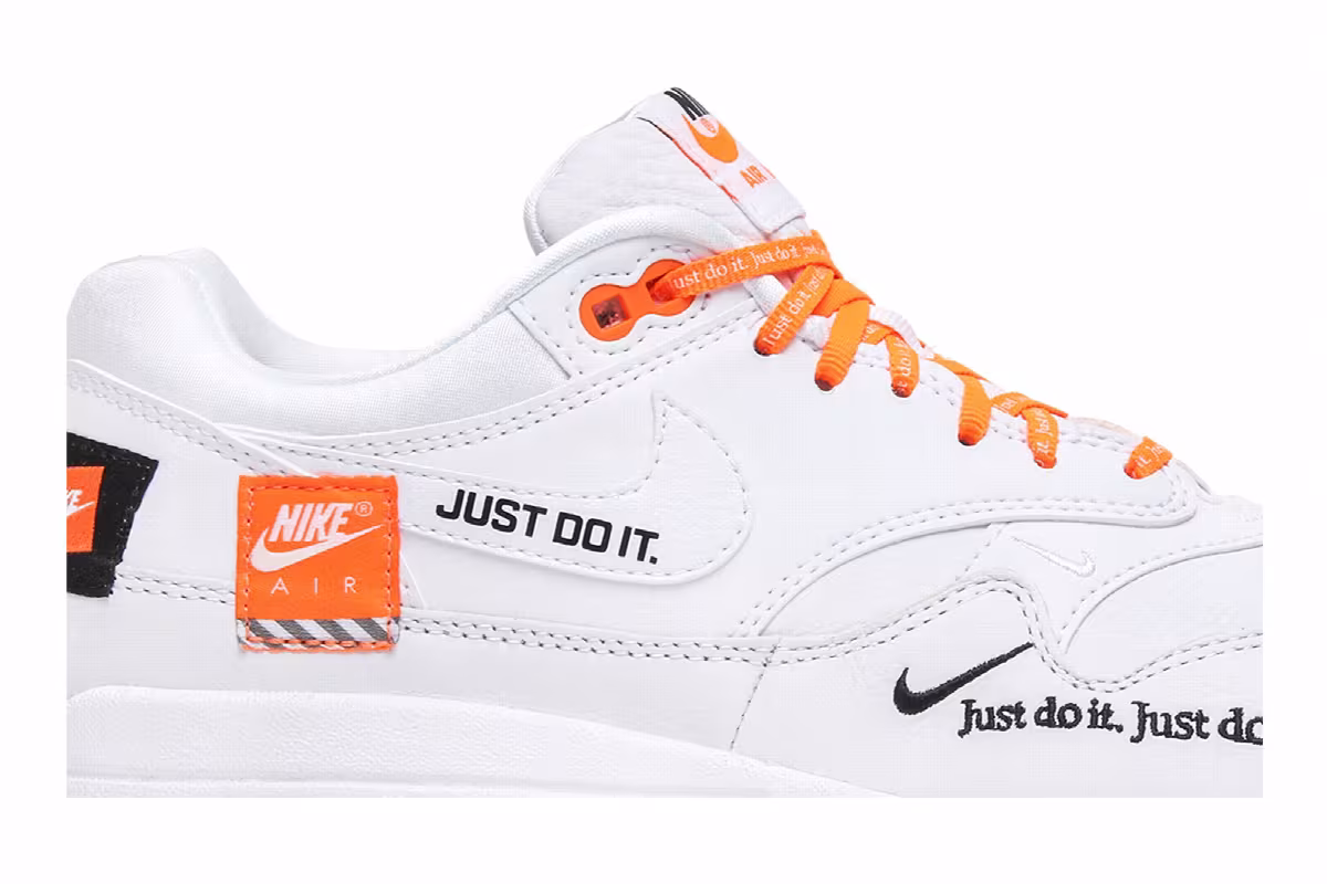 Nike Women's Air Max 1 LX Just Do It, view 3