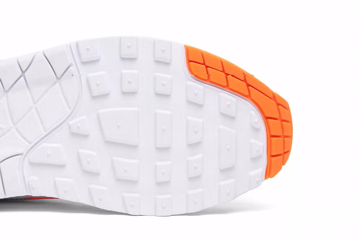 Nike Women's Air Max 1 LX Just Do It, view 6